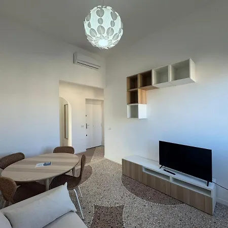 Apartamento Stylish In Rome's Trendy Hub